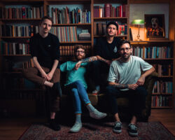 Catapults - Präsentiert von Festivalstalker, Tough Magazine, Frontstage Magazine, Handwritten Mag & Spider Promotion