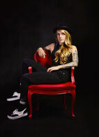 Laura Braun - 