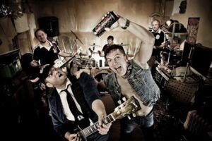 Hole full of Love - A Tribute to 70´s AC/DC