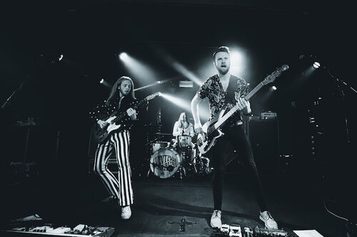 the-vintage-caravan-special-guests-2025-portals-tour