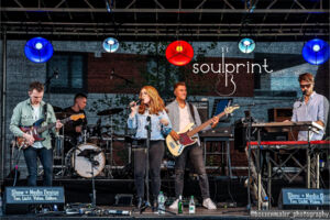 Sunset Sounds - Sommerkonzert am See mit der Band 