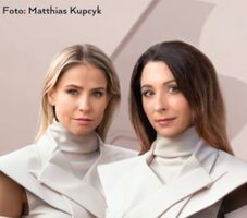 Queenz of Piano - Piano Cosmos