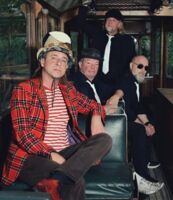 Marcess und die Band der Stunde - Wohnzimmerkonzert in Halle 13