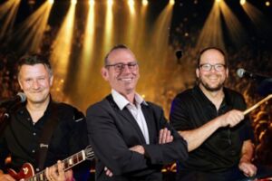 Arnd Röhm & Backtrack Band - Einblicke  Ausblicke