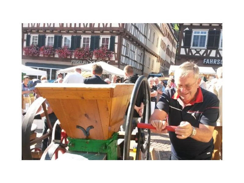 wochenmarkt-mit-grossem-herbstmarkt