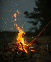 Spuk- und Gruselgeschichten am Lagerfeuer