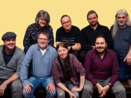 Andre Engelbrecht & Friends - Eine bunte, akustische Mischung aus Folk-, Soul- und Rockklassikern!