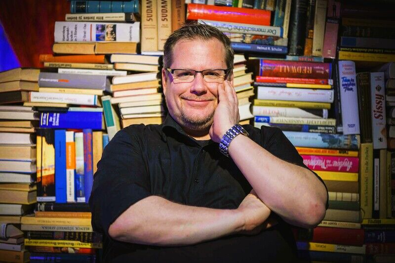 imre-grimm-lichstreife-und-arschtritte-ein-leseabend-mit-imre-grimm