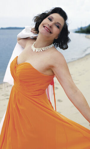jazz-latin-night-mit-claudia-carbo