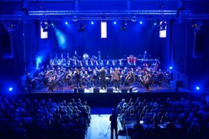 VORSICHT GEBLÄSE XXL - Pop meets Classic