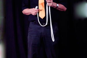 Carlo, der Zauberer - Zaubershow für Kinder