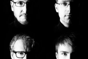 HUEBNOTIX - Rock History unplugged