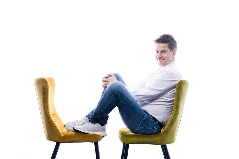 jens-neutag-gegensatze-ziehen-sich-aus-solo