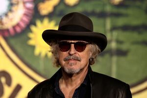 NIEDECKEN ZWISCHEN START & ZIEL - - Am Piano: Mike Herting