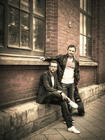 Simon & Garfunkel Revival Band - - die Welthits des Kult - Duos live -