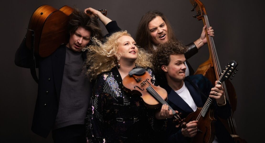 curly-strings-make-your-wings-and-fly