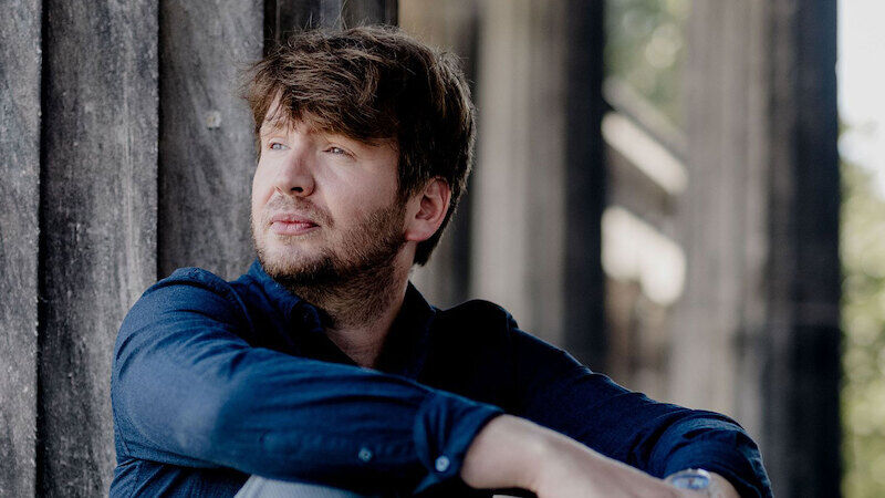 literaturkreis-wolfsburg-2526-dmitrij-kapitelman-liest-russische-spezialitaten