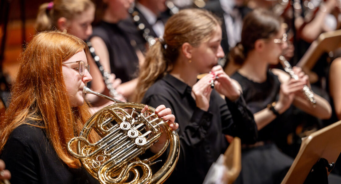 fruhjahrskonzert-landesjugendorchester-hamburg-werke-von-strauss-mahler