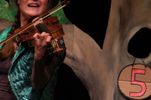 Engel & Esel Produktionen - Remmidemmi unter Baum Nr. 5 - für Kinder ab 3 Jahren