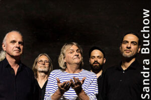 Wenzel & Band - Die Zeit der Irren und Idioten