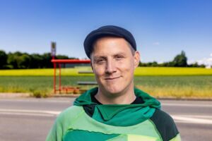 Sebastian 23 - mit Zusammenhaltestelle