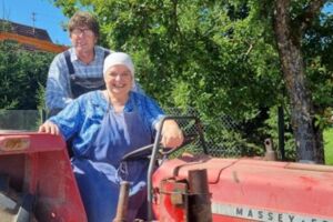 Hillus Herzdropfa -Ächde Älbler Leabet gaaanz näh am Hemml!