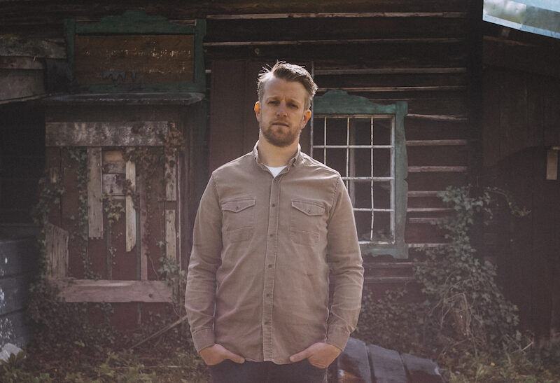 tim-vantol-somewhere-in-between-tour