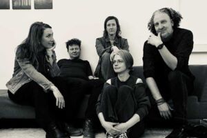 Beyond the Boroughs - Wohnzimmerkonzert in Halle 13