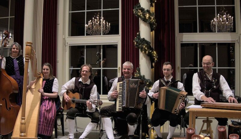 schomberger-stubenmusik-im-folkclub-prisma-ev-pforzheim-zur-weihnachtszeit