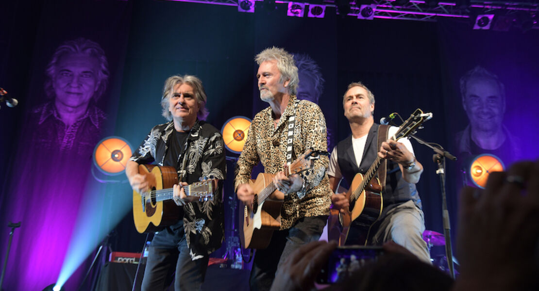 frontm3n-now-and-th3n-tour-20252026-pete-lincoln-mick-wilson-peter-howarth-live