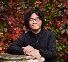 Earthquake  Curtis Phill Hsu, Klavier - Konzerte mit jungen Künstlerinnen und Künstlern