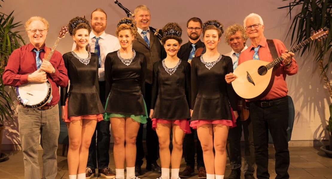 matching-ties-die-obrannlaig-rinceoir-irish-dancers