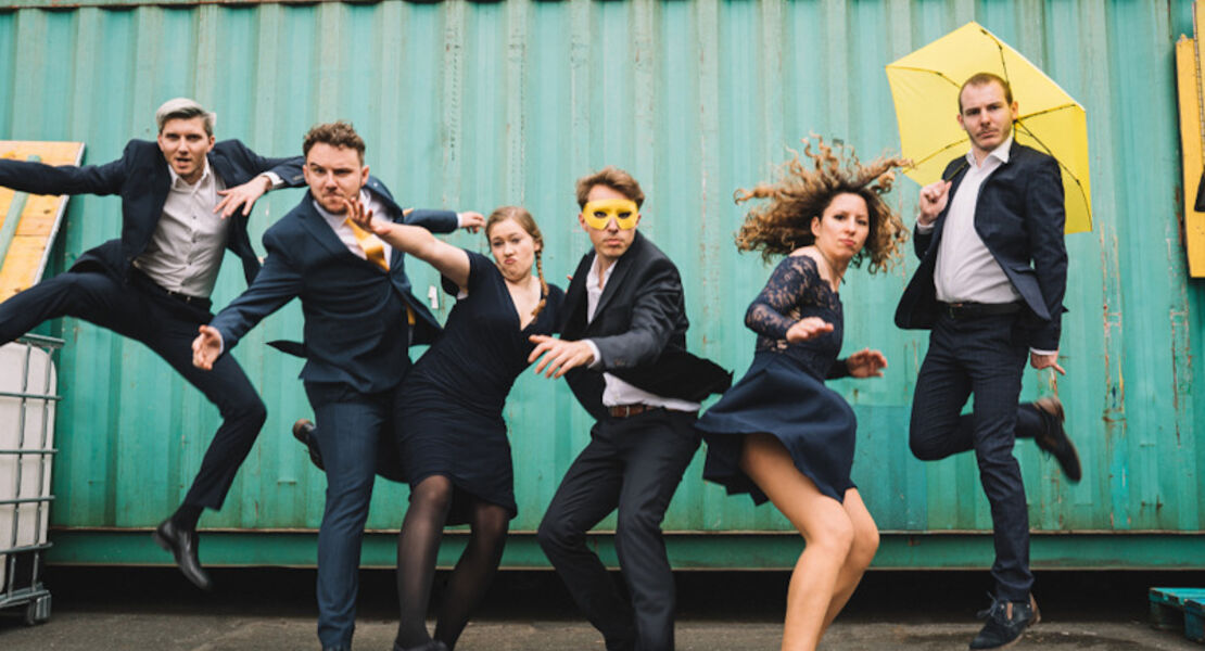 die-affirmative-schlau-gelacht