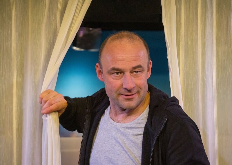 das-leben-ist-eine-rutschbahn-kein-brecht-abend-fur-zarte-seelen