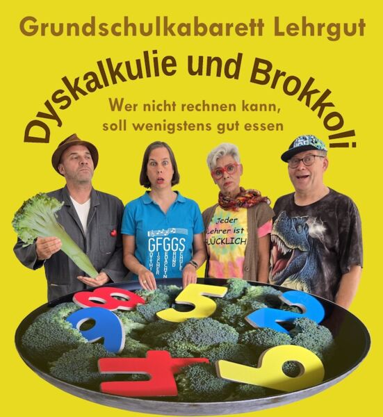 lehrgut-grundschulkabarett-am-pult-der-zeit