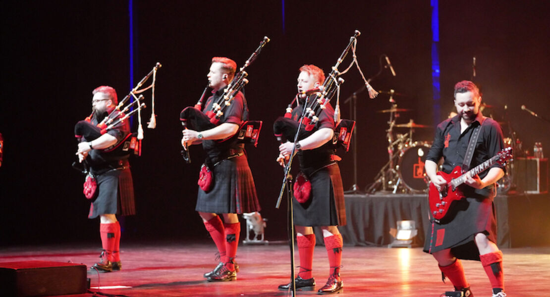 red-hot-chilli-pipers-back-2-roots-world-tour-2026