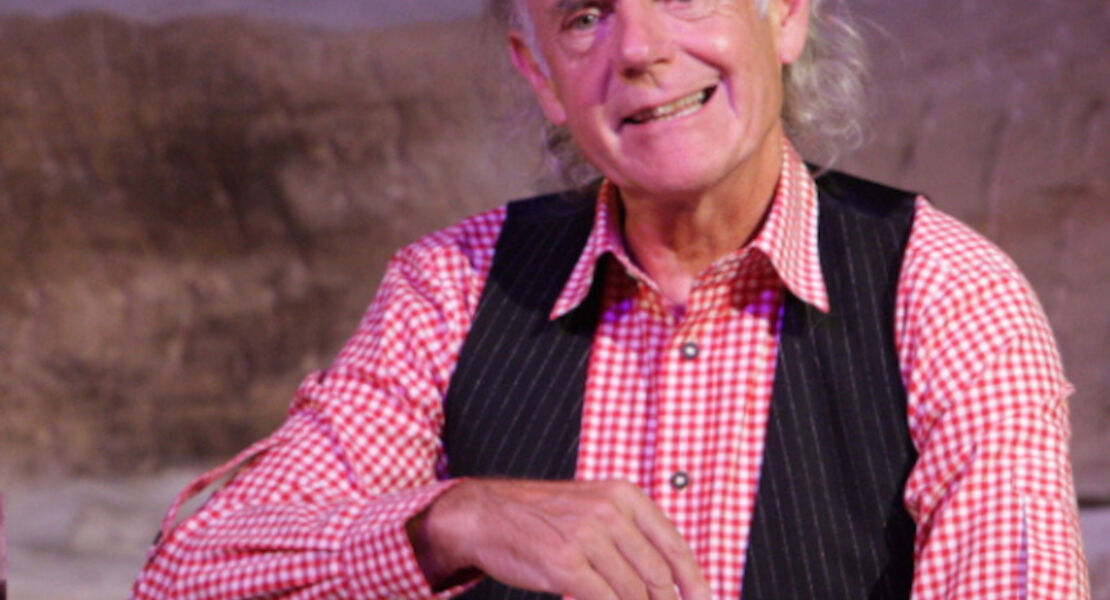 bucherbuhne-klaus-karl-kraus-kkk-liest-und-singt-aus-seinen-buchern