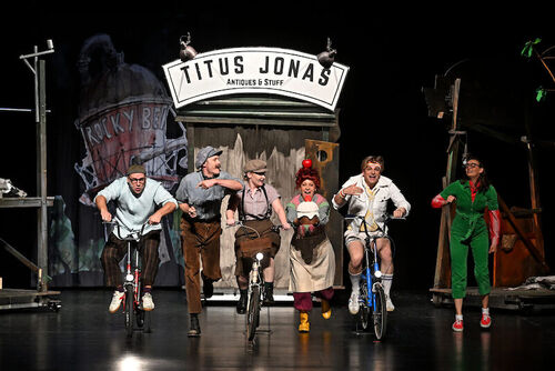 die-drei-kids-der-singende-geist-landestheater-nrw