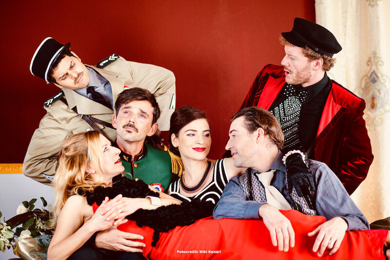 ganz-paris-traumt-von-der-liebe-eine-theaterproduktion-mit-stefanie-hertel
