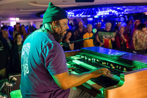 Delvon Lamarr Organ Trio