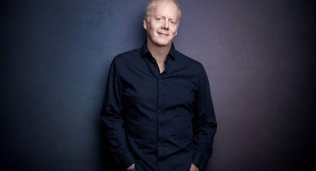 john-doyle-lass-die-kirche-im-dorf