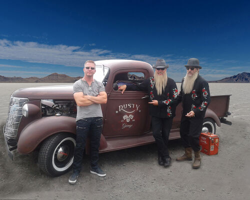 cc-top-the-german-tribute-to-zz-top-that-little-ol-band-from-lower-saxony-mescalero