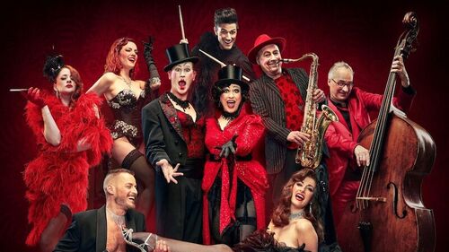 lets-burlesque-love-on-tour