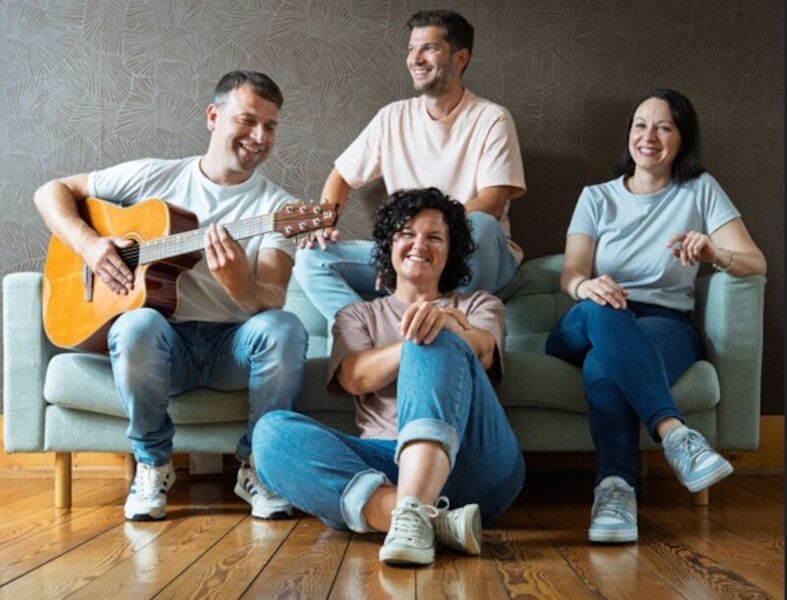 lucky-strings-akustisch-authentisch-anders