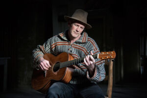 Robby Ballhause im Folkclub Prisma e.V. Pforzheim - Folk, Bluegrass, Country, Rock