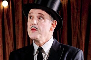 Flucht ins Glück - Ein Kino-Varieté mit Film, Live-Musik und Bühnen-Show