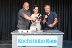 Comedy Cocktail mit Franz und Patricia Kain, Sascha Fischer und Liederträchtig