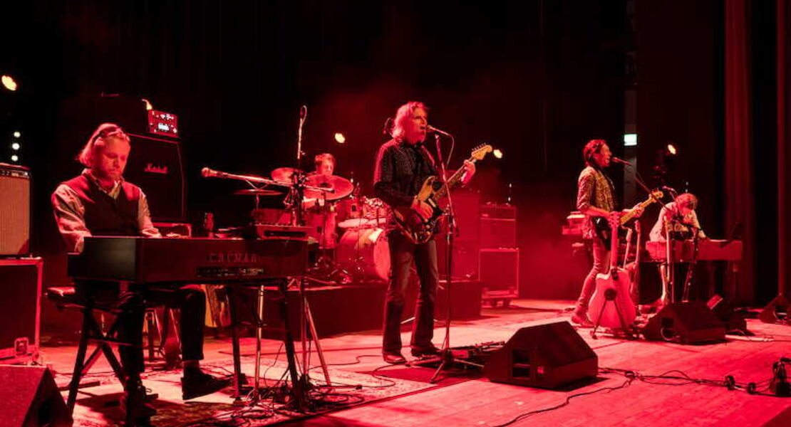 the-magical-mystery-band-plays-the-beatles-and-pink-floyd