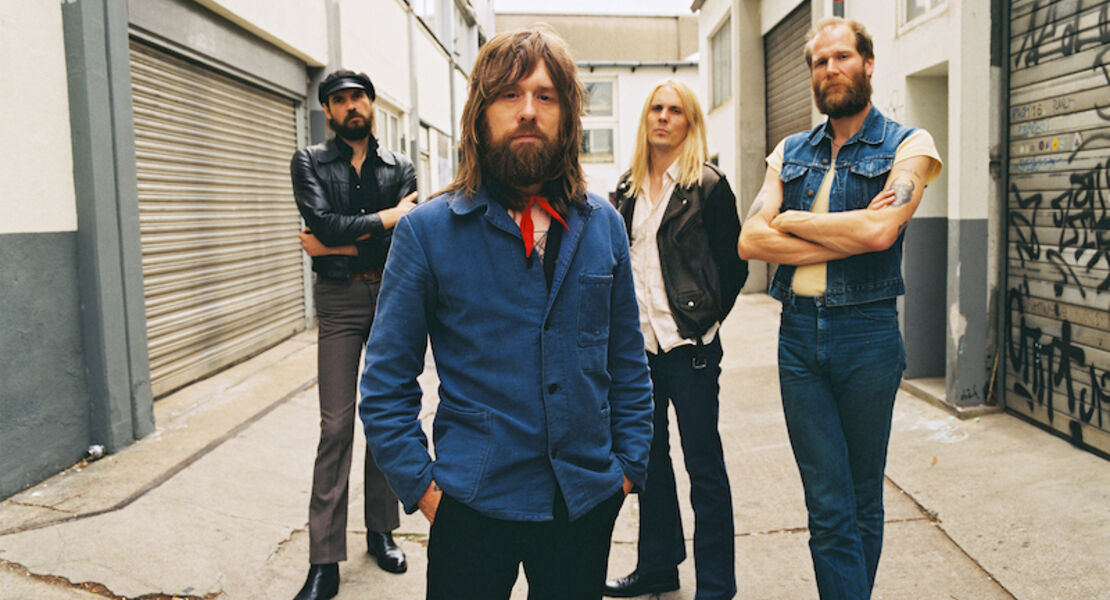 kadavar-support-elder