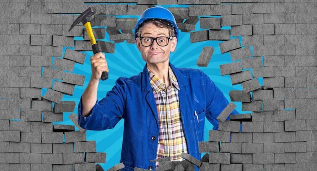 handwerker-peters-lachkraftemangel-abhilfe-fur-baustelle-leben